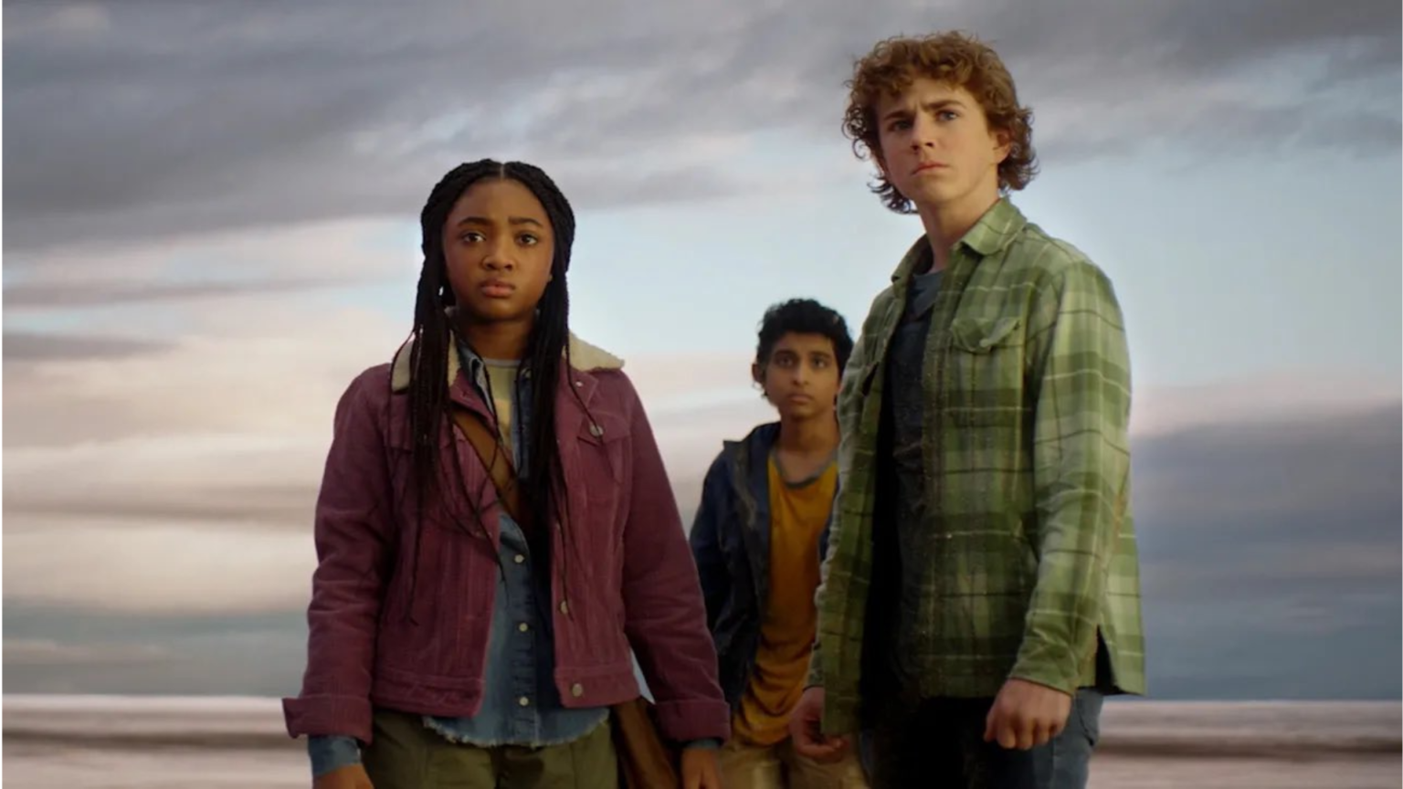 Percy Jackson (Walker Scobell), Annabeth Chase (Leah Jeffries) e Grover Underwood (Aryan Simhadri) │ Foto/Reprodução: Disney